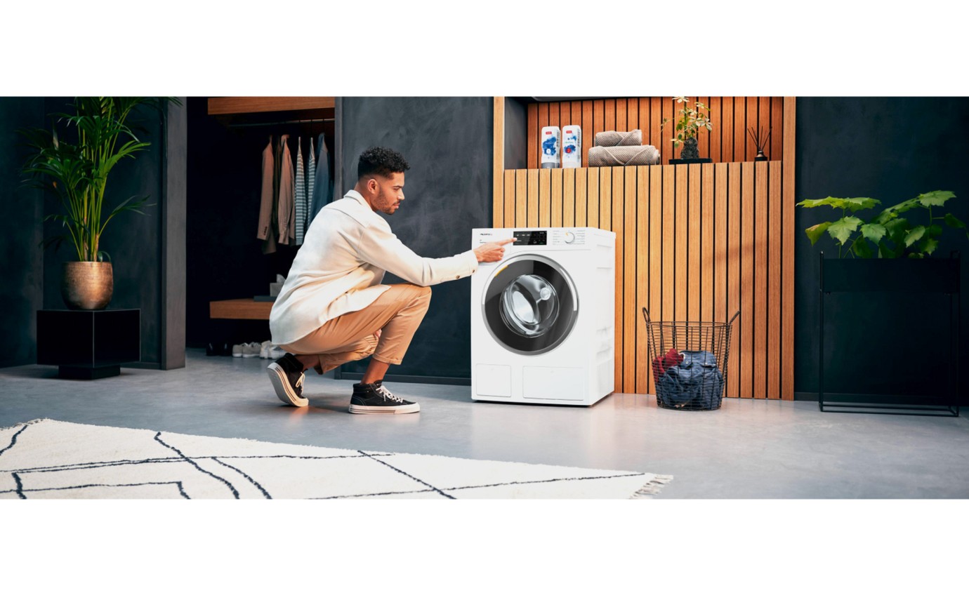 Miele 8kg Front Load Washing Machine WWH860