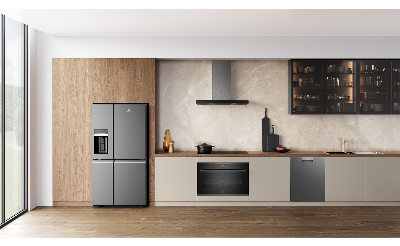 Electrolux 90cm Built-in Pyrolytic Oven [UltimateTaste 900] EVEP916DSE