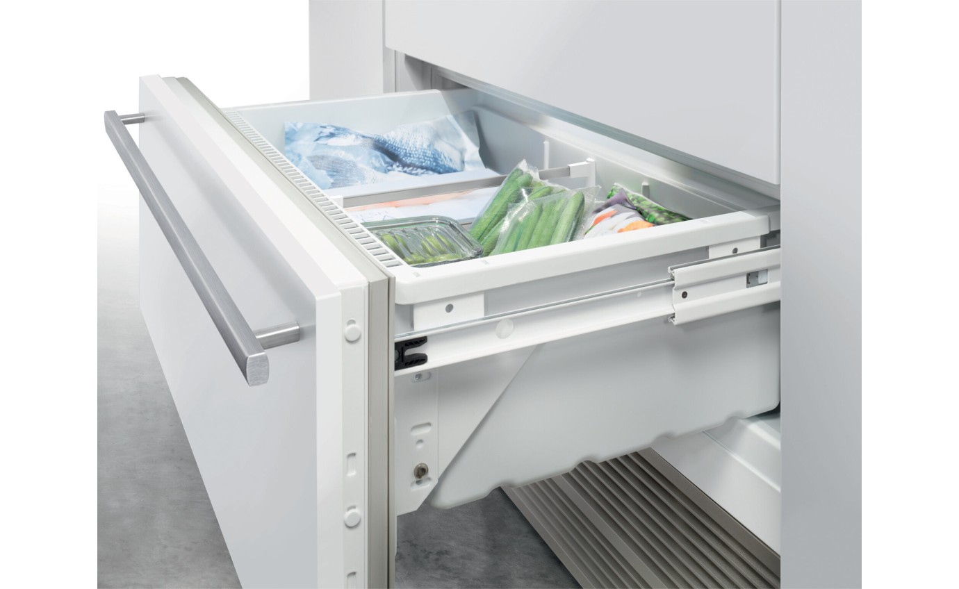 Liebherr 585L Integrated French Door Fridge ECBN6256
