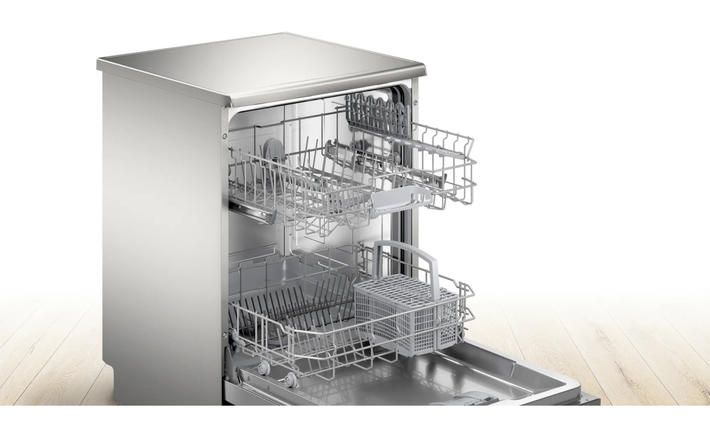 Bosch 60cm Freestanding Dishwasher SMS24AI01A