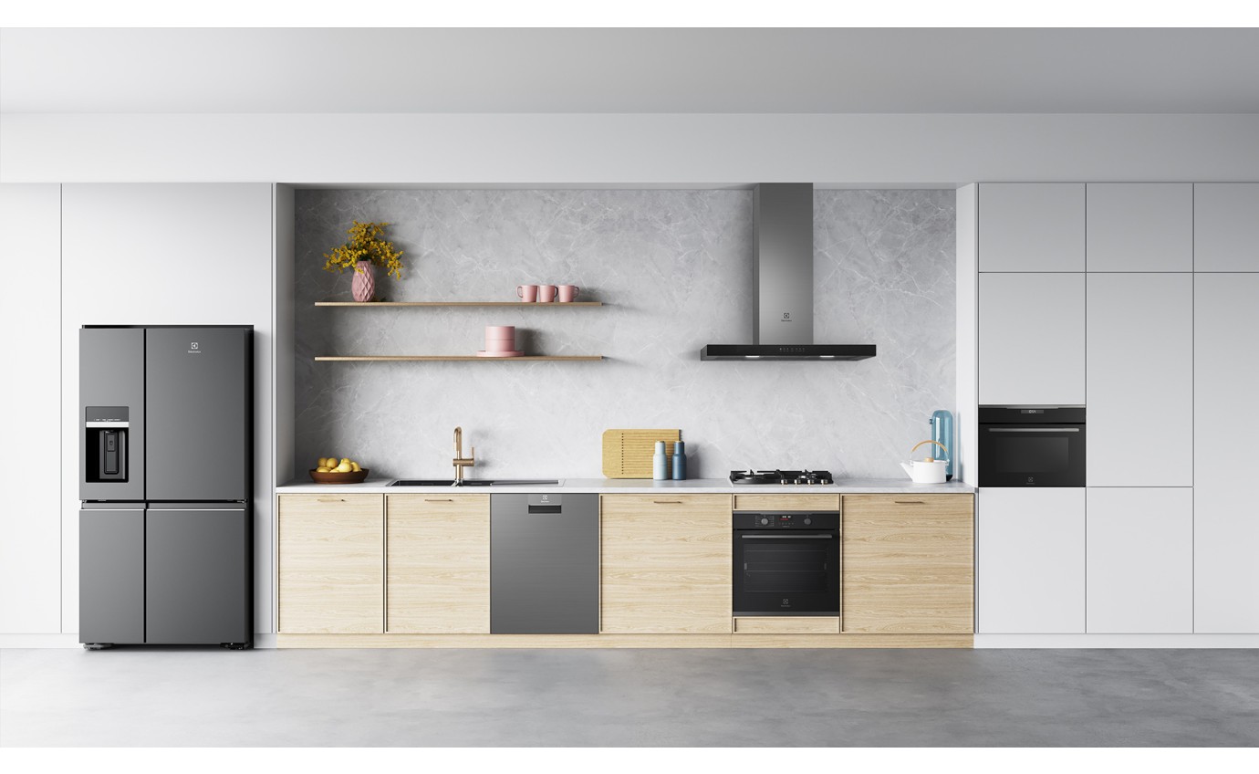 Electrolux 60cm Built-in Pyrolytic Oven [UltimateTaste 500] EVEP614DSE