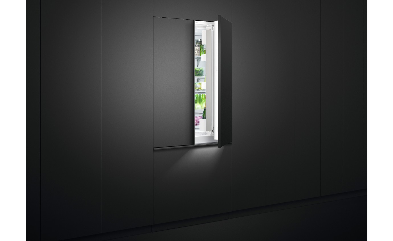 Fisher & Paykel 80cm Series 7 Integrated French Door Refrigerator RS80A1