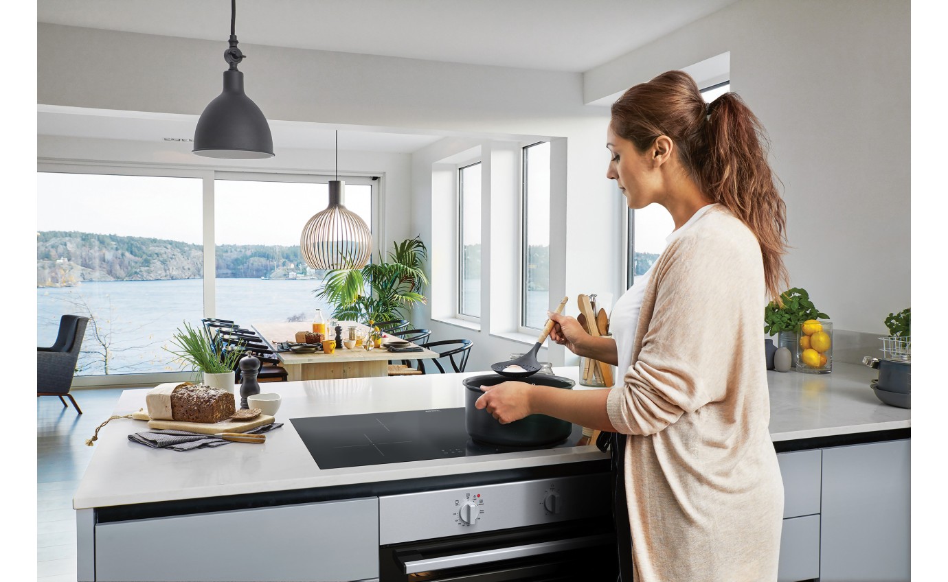 Chef 60cm Multifunction Oven CVE612SB