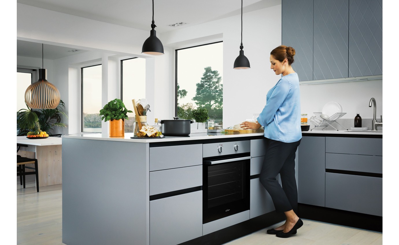 Chef 60cm Multifunction Oven CVE612SB